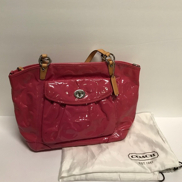 Coach Handbags - Coach Tote